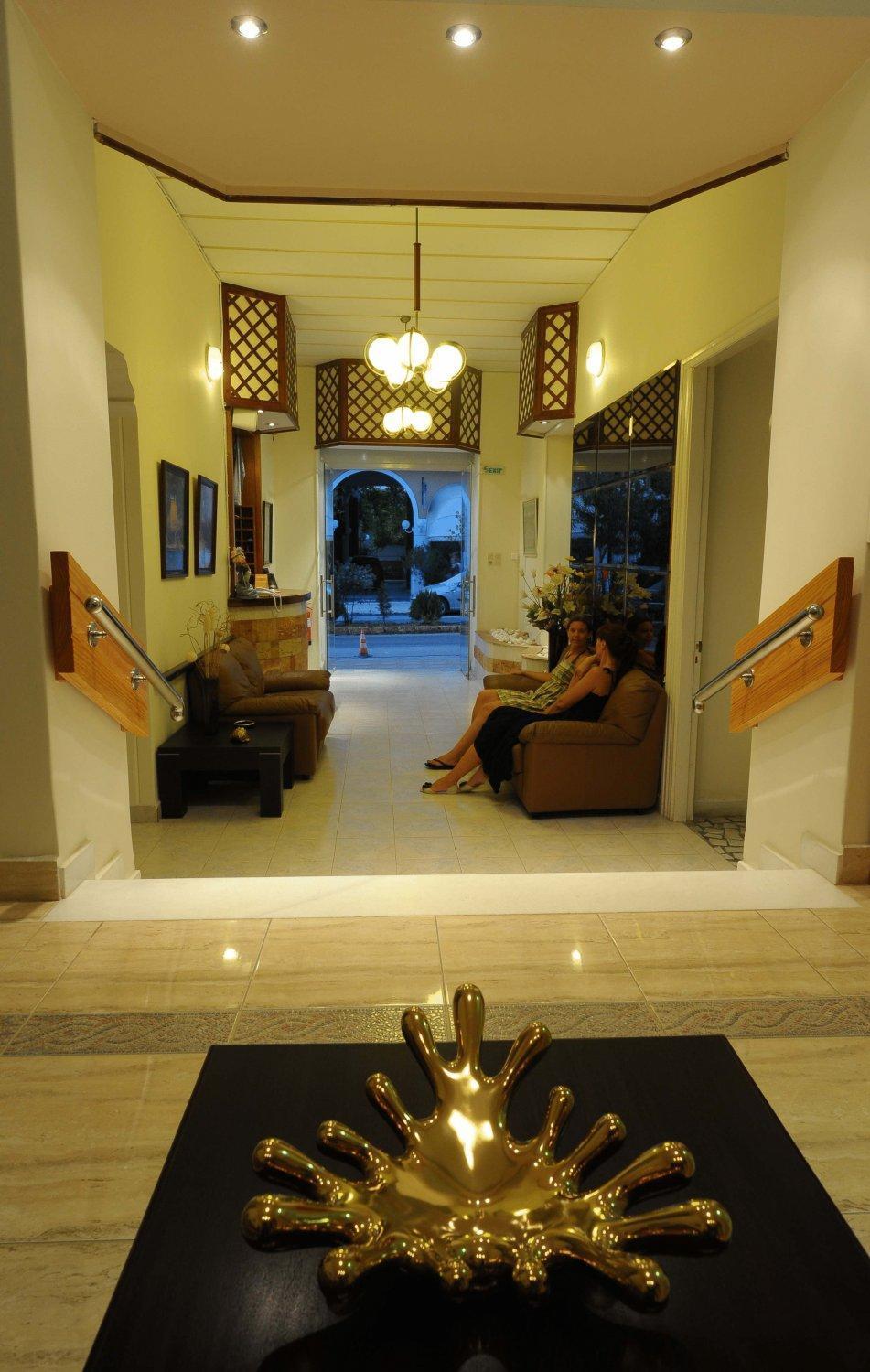 Kentrikon Hotel & Spa Loutra Edipsou  Exterior foto